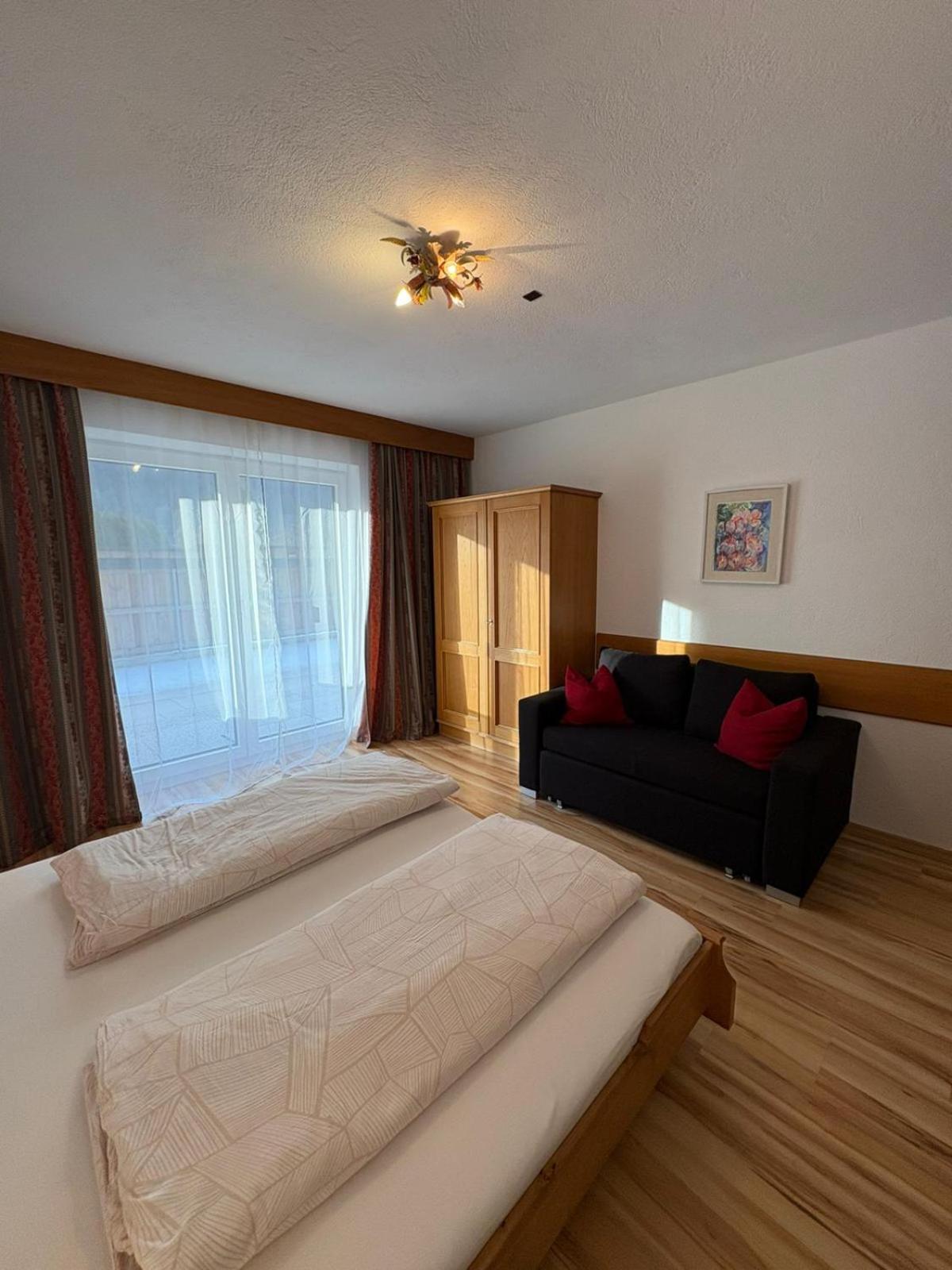 Appartamento Haus Evi Oetz Esterno foto